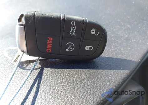 2015 Chrysler 200 Limited z USA, uszkodzony, nr VIN 1C3CCCAB2FN534381